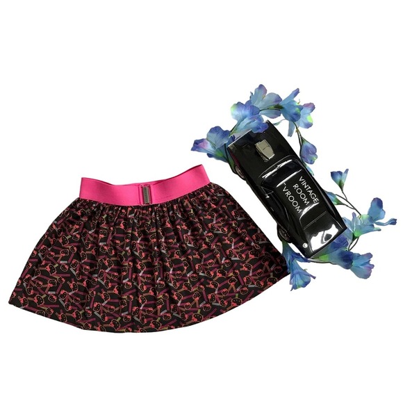 Hello Kitty NWOT Mini Skirt Girls M (8) - Picture 1 of 9